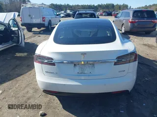 2017 Tesla Model S 100D with VIN 5YJSA1E22HF219352, listed as a IAAI auction lot 41831322 with 97,516 mi miles and . Bid and sale history available at DreamBid. Image 16.