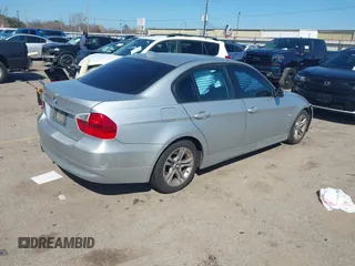 2008 BMW 3 Series 328i with VIN WBAVA37598NL56755, listed as a IAAI auction lot 41668770 with 170,122 mi miles. Bid and sale history available at carsss.com. Image 4.