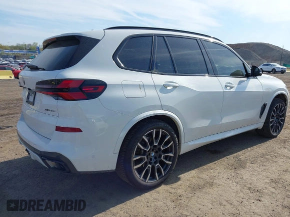 2024 BMW X5 xDrive40i z VIN 5UX23EU00R9S22536, wystawiony jako IAAI lot #42093624 z przebiegiem 48 802 mil mil oraz . Historia ofert i sprzedaży dostępna na DreamBid. Obrazek 4.