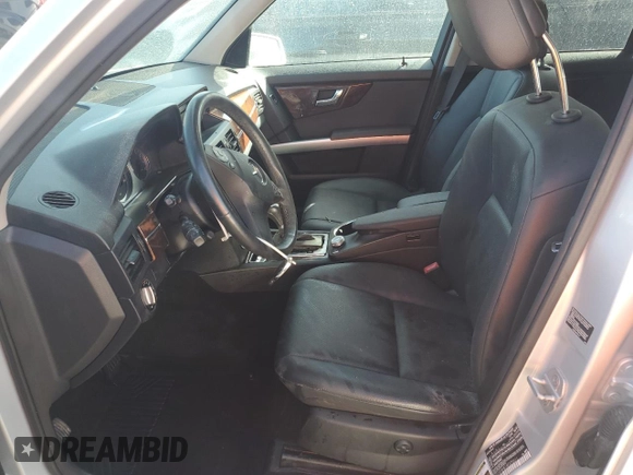 2010 Mercedes-Benz GLK 350 with VIN WDCGG8HB1AF370011, listed as a Copart auction lot 75062374 with Not Provided miles and Non Repairable. Bid and sale history available at DreamBid. Image 7.