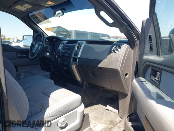 2014 Ford F-150 XL with VIN 1FTFW1EF2EKG15429, listed as a IAAI auction lot 41978595 with 237,584 mi miles and . Bid and sale history available at carsss.com. Image 5.