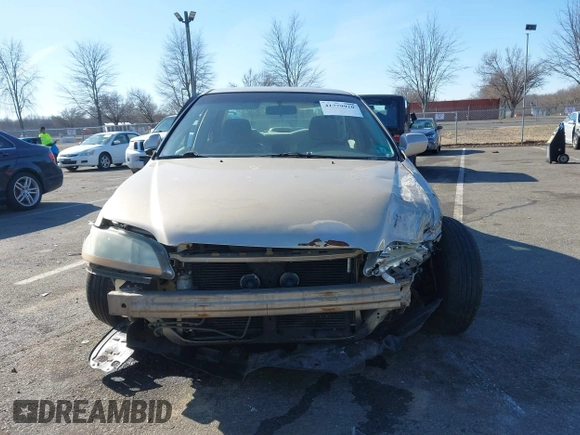 2001 Honda Accord LX z VIN 1HGCG16461A046180, wystawiony jako IAAI lot #41779920 z przebiegiem 73 040 mil mil oraz . Historia ofert i sprzedaży dostępna na DreamBid. Obrazek 12.
