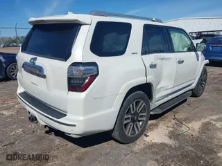 2018 Toyota 4Runner SR5 with VIN JTEBU5JR2J5544281, listed as a IAAI auction lot 41727318 with 122,091 mi miles. Bid and sale history available at carsss.com. Image 4.