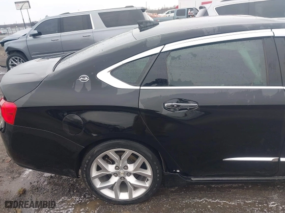 2020 Chevrolet Impala Premier with VIN 2G1105S34L9101117, listed as a IAAI auction lot 41578364 with 111,222 mi miles. Bid and sale history available at carsss.com. Image 18.