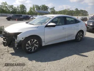 2017 Honda Civic EX z VIN 19XFC2F71HE048238, wystawiony jako Copart lot #47323225 z przebiegiem 63 672 mil mil oraz Szkoda całkowita • Salvage title. Historia ofert i sprzedaży dostępna na DreamBid. Obrazek 1.