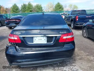 2013 Mercedes-Benz E-Class E 350 Luxury with VIN WDDHF8JB3DA758470, listed as a IAAI auction lot 41879606 with 181,729 mi miles. Bid and sale history available at carsss.com. Image 16.