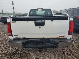 2010 GMC Sierra 1500 with VIN 1GTSKTE06AZ192387, listed as a Copart auction lot 77755374 with 165,945 mi miles and Salvage Title. Bid and sale history available at DreamBid. Image 6.