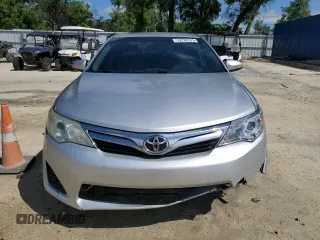 2014 Toyota Camry L with VIN 4T1BF1FK9EU431261, listed as a Copart auction lot 52288375 with 109,494 mi miles and Salvage Title. Bid and sale history available at DreamBid. Image 5.