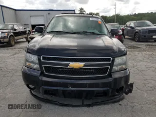 2012 Chevrolet Suburban LT с VIN 1GNSCJE01CR214873, выставлен на аукционе Copart как лот 58316385 с пробегом 266 398 миль миль и Списание • Salvage title. История ставок и продаж доступна на DreamBid. Изображение 5.