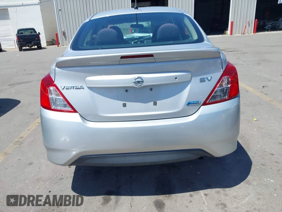 2016 Nissan Versa S with VIN 3N1CN7AP9GL815509, listed as a IAAI auction lot 42303528 with Not provided miles and . Bid and sale history available at DreamBid. Image 16.
