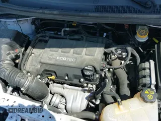 2020 Chevrolet Sonic LT с VIN 1G1JG6SBXL4112344, выставлен на аукционе IAAI как лот 42197358 с пробегом 89 720 миль миль и . История ставок и продаж доступна на DreamBid. Изображение 19.