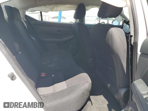 2024 Nissan Sentra SV z VIN 3N1AB8CV3RY224745, wystawiony jako Copart lot #57829955 z przebiegiem 25 449 mil mil oraz Szkoda całkowita • Salvage title. Historia ofert i sprzedaży dostępna na DreamBid. Obrazek 10.