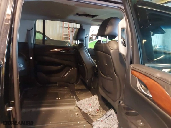 2018 Cadillac Escalade ESV Luxury with VIN 1GYS4HKJ7JR170011, listed as a IAAI auction lot 41633005 with 1 mi miles. Bid and sale history available at carsss.com. Image 8.