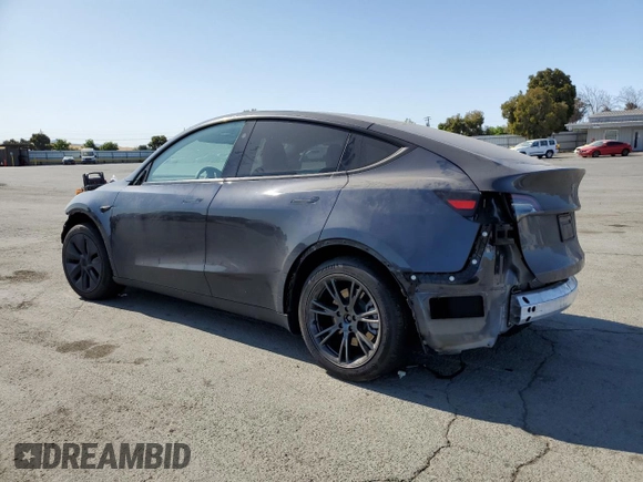 2024 Tesla Model Y Long Range с VIN 7SAYGDEE8RF184146, выставлен на аукционе Copart как лот 61194535 с пробегом 8 225 миль миль и Списание • Salvage title. История ставок и продаж доступна на DreamBid. Изображение 2.