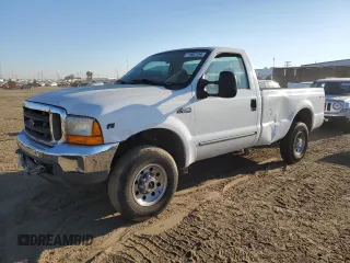 2000 Ford F-250 XL z VIN 3FTNF21S1YMA56599, wystawiony jako Copart lot #71982154 z przebiegiem 96 851 mil mil oraz Szkoda całkowita • Salvage title. Historia ofert i sprzedaży dostępna na DreamBid. Obrazek 1.