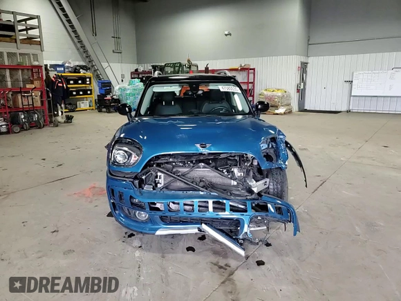 2020 MINI Countryman Cooper S with VIN WMZYX1C03L3L58471, listed as a Copart auction lot 47580035 with 64,685 mi miles and Salvage title. Bid and sale history available at DreamBid. Image 10.