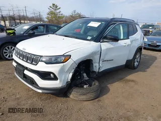 2022 Jeep Compass High Altitude with VIN 3C4NJDCB9NT130392, listed as a IAAI auction lot 41774217 with 47,429 mi miles and . Bid and sale history available at DreamBid. Image 2.