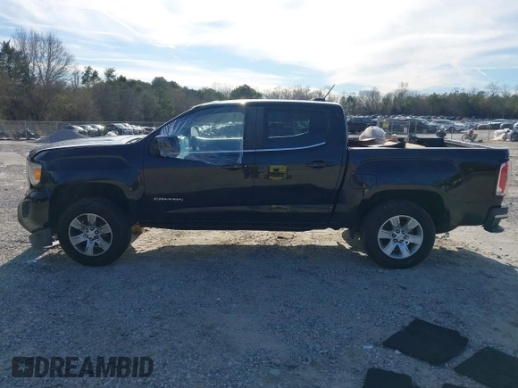 2018 GMC Canyon 2WD SLE with VIN 1GTG5CEN0J1309260, listed as a IAAI auction lot 41645904 with 144,011 mi miles. Bid and sale history available at carsss.com. Image 15.