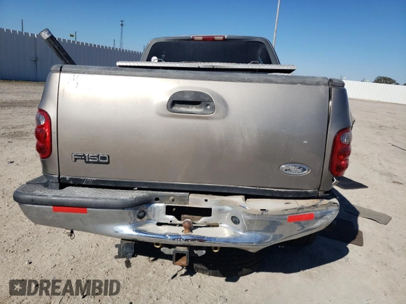 2001 Ford F-150 XL with VIN 2FTRX07L61CA37311, listed as a Copart auction lot 85752694 with 0 mi miles and Salvage Title. Bid and sale history available at carsss.com. Image 6.