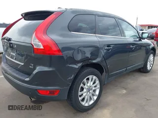 2010 Volvo XC60 3.0T with VIN YV4992DZ8A2120326, listed as a IAAI auction lot 42020822 with 51,911 mi miles. Bid and sale history available at carsss.com. Image 6.