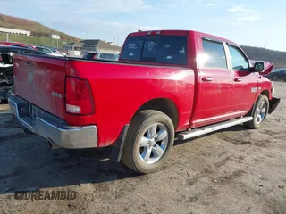 2015 Ram 1500 Big Horn z VIN 1C6RR7LT1FS719886, wystawiony jako IAAI lot #41898418 z przebiegiem 145 064 mil mil oraz . Historia ofert i sprzedaży dostępna na DreamBid. Obrazek 4.