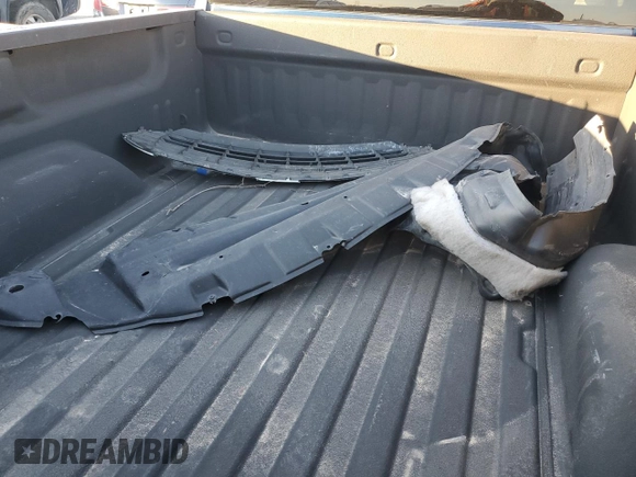 2017 Chevrolet Silverado 1500 LT with VIN 1GCRCREH1HZ333459, listed as a Copart auction lot 78846644 with 110,035 mi miles and Salvage Title. Bid and sale history available at DreamBid. Image 14.