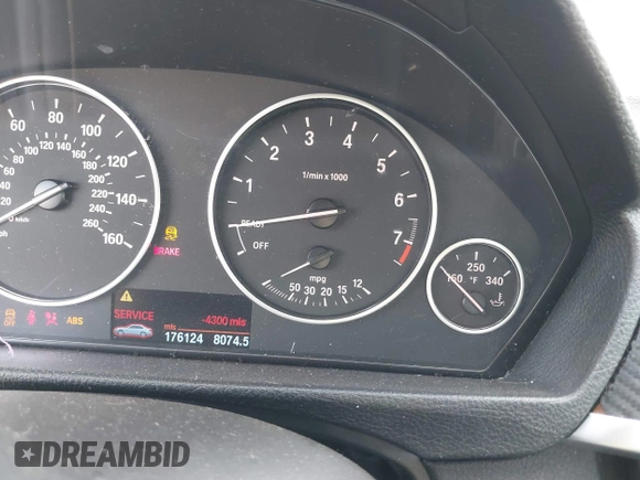 2013 BMW 3 Series 328i with VIN WBA3A5C55DF603542, listed as a IAAI auction lot 41501299 with 176,124 mi miles. Bid and sale history available at carsss.com. Image 7.