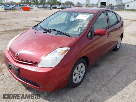 2005 Toyota Prius with VIN JTDKB20U853031729, listed as a IAAI auction lot 42122028 with 299,999 mi miles. Bid and sale history available at carsss.com. Image 2.