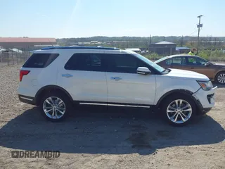 2018 Ford Explorer Limited with VIN 1FM5K8F85JGC25918, listed as a IAAI auction lot 42086339 with 88,411 mi miles and . Bid and sale history available at carsss.com. Image 13.
