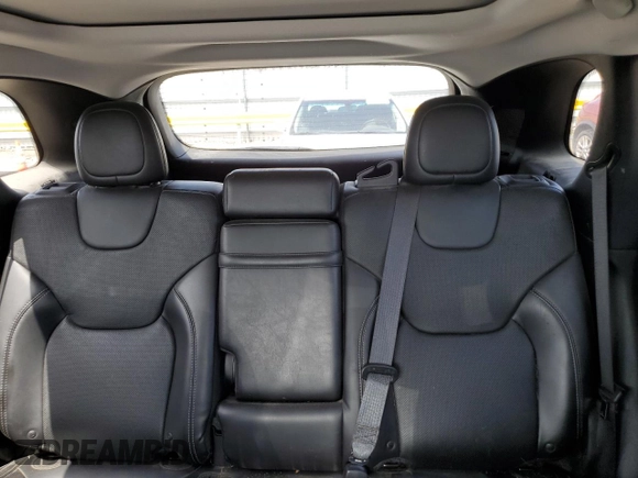 2019 Jeep Cherokee Limited with VIN 1C4PJMDXXKD253526, listed as a Copart auction lot 58579965 with 116,013 mi miles and Salvage title. Bid and sale history available at DreamBid. Image 10.