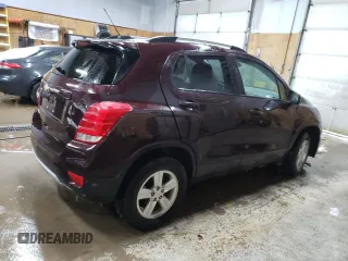 2021 Chevrolet Trax LT with VIN KL7CJPSB8MB328890, listed as a Copart auction lot 45147505 with 88,048 mi miles and Non Repairable. Bid and sale history available at carsss.com. Image 3.