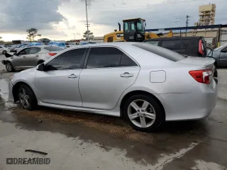 2013 Toyota Camry L with VIN 4T1BF1FK1DU266417, listed as a Copart auction lot 73972983 with 0 mi miles and Salvage Title. Bid and sale history available at carsss.com. Image 2.
