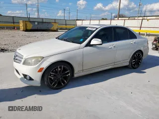 2009 Mercedes-Benz C 300 Sport z VIN WDDGF54X79R069199, wystawiony jako Copart lot #62279585 z przebiegiem 190 214 mil mil oraz Czysty tytuł • Clean title. Historia ofert i sprzedaży dostępna na DreamBid. Obrazek 1.