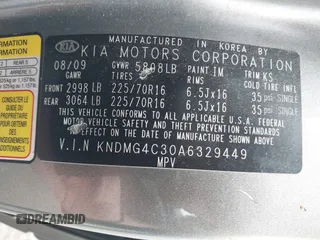 2010 Kia Sedona LX with VIN KNDMG4C30A6329449, listed as a IAAI auction lot 41946489 with 202,881 mi miles. Bid and sale history available at carsss.com. Image 9.