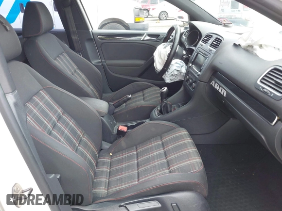 2012 Volkswagen GTI w/Sunroof & Navi PZEV с VIN WVWGD7AJ3CW229731, выставлен на аукционе IAAI как лот 41875537 с пробегом 134 174 миль миль и . История ставок и продаж доступна на DreamBid. Изображение 5.