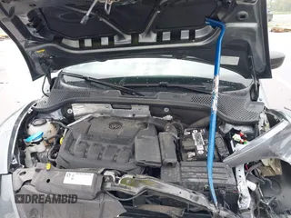 2018 Volkswagen Beetle S z VIN 3VWFD7AT1JM726428, wystawiony jako IAAI lot #42154938 z przebiegiem 41 279 mil mil oraz . Historia ofert i sprzedaży dostępna na DreamBid. Obrazek 10.