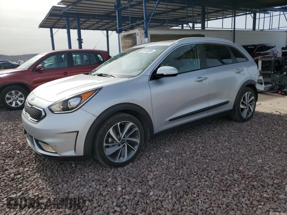 2017 Kia Niro Touring with VIN KNDCE3LC2H5038009, listed as a Copart auction lot 56413204 with 103,656 mi miles and Salvage Title. Bid and sale history available at carsss.com. Image 1.