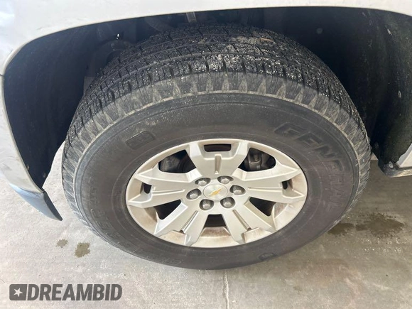 2017 Chevrolet Colorado 2WD LT z VIN 1GCGSCEN7H1185393, wystawiony jako IAAI lot #42511170 z przebiegiem 118 703 mil mil oraz . Historia ofert i sprzedaży dostępna na DreamBid. Obrazek 25.