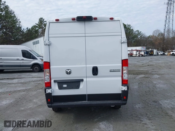 2024 Ram ProMaster Cargo Tradesman with VIN 3C6LRVDG2RE150517, listed as a IAAI auction lot 41462460 with 3,374 mi miles and . Bid and sale history available at DreamBid. Image 17.