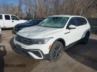 2022 Volkswagen Tiguan SE with VIN 3VV3B7AX9NM076592, listed as a IAAI auction lot 41816250 with 52,688 mi miles and . Bid and sale history available at DreamBid. Image 2.