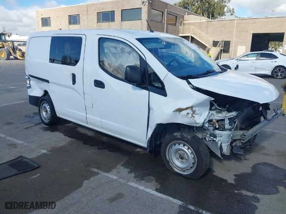 2018 Nissan NV200 Compact Cargo S with VIN 3N6CM0KN5JK705183, listed as a IAAI auction lot 41627733 with 46,948 mi miles. Bid and sale history available at carsss.com. Image 1.
