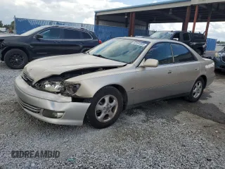 2000 Lexus ES 300 with VIN JT8BF28G3Y5076328, listed as a Copart auction lot 63104895 with 196,768 mi miles and Salvage title. Bid and sale history available at DreamBid. Image 1.