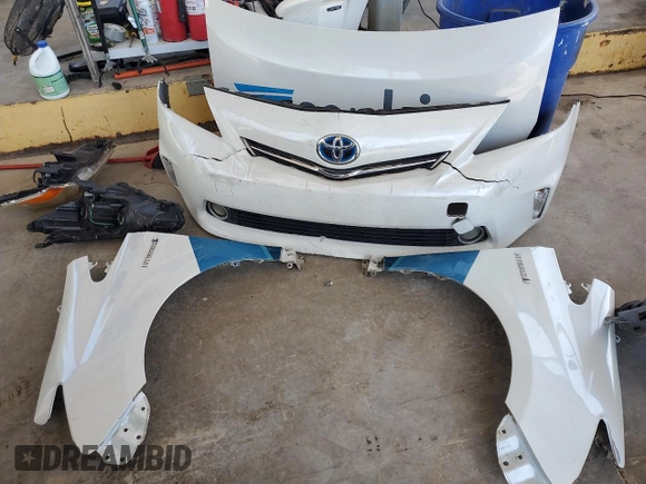 2014 Toyota Prius Two with VIN JTDZN3EU1E3360938, listed as a Copart auction lot 53728815 with 116,541 mi miles and Non Repairable. Bid and sale history available at DreamBid. Image 12.