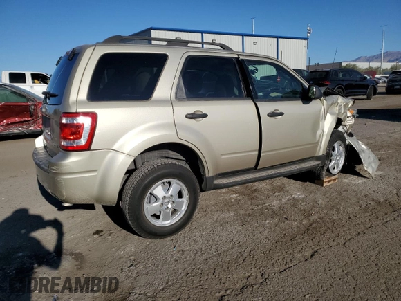 2011 Ford Escape XLT with VIN 1FMCU0D70BKA56239, listed as a Copart auction lot 69469464 with 59,782 mi miles and Salvage Title. Bid and sale history available at carsss.com. Image 3.