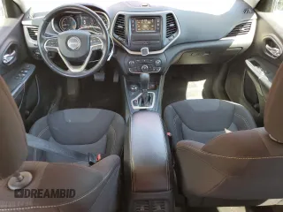 2015 Jeep Cherokee Latitude with VIN 1C4PJMCB3FW784633, listed as a Copart auction lot 50208225 with 174,455 mi miles and Salvage Title. Bid and sale history available at carsss.com. Image 8.