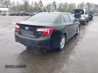2012 Toyota Camry L with VIN 4T1BF1FK8CU017305, listed as a IAAI auction lot 42030659 with 221,079 mi miles. Bid and sale history available at carsss.com. Image 4.