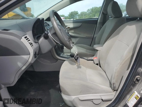 2010 Toyota Corolla с VIN 2T1BU4EE3AC447325, выставлен на аукционе Copart как лот 63937665 с пробегом 249 803 миль миль и Чистый • Clean title. История ставок и продаж доступна на DreamBid. Изображение 7.
