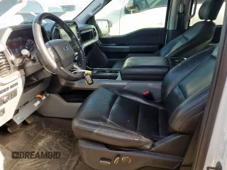 2021 Ford F-150 XL with VIN 1FTEW1C53MKD32347, listed as a Copart auction lot 59363075 with 111,827 mi miles and Salvage title. Bid and sale history available at DreamBid. Image 7.