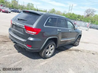 2011 Jeep Grand Cherokee Limited with VIN 1J4RR5GT4BC631789, listed as a IAAI auction lot 42088795 with 115,494 mi miles. Bid and sale history available at carsss.com. Image 4.