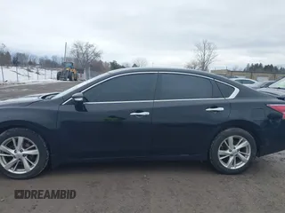 2014 Nissan Altima 2.5 with VIN 1N4AL3AP9EC127186, listed as a IAAI auction lot 41724544 with 115,879 mi miles. Bid and sale history available at carsss.com. Image 14.